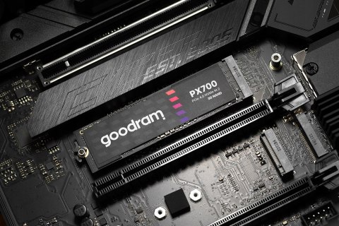 Dysk SSD Goodram PX700 2 TB M.2 PCIe
